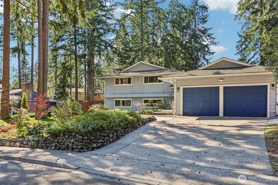 9207 120th Avenue Se, Newcastle, WA 98056 - #2