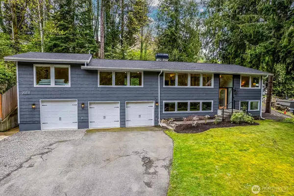 20231 37th Avenue Ne, Lake Forest Park, WA 98155