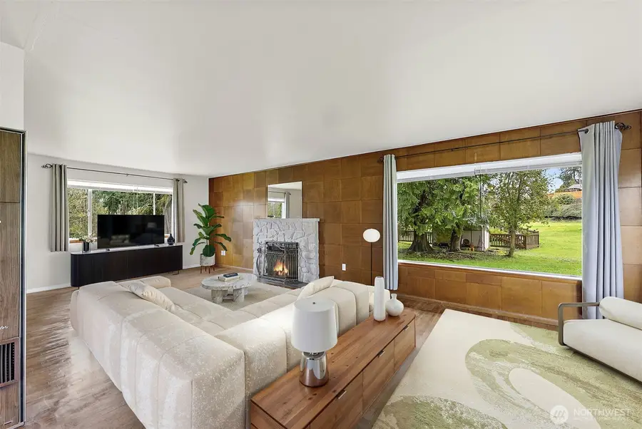 1105 21st Street Sw, Puyallup, WA 98371 - #2