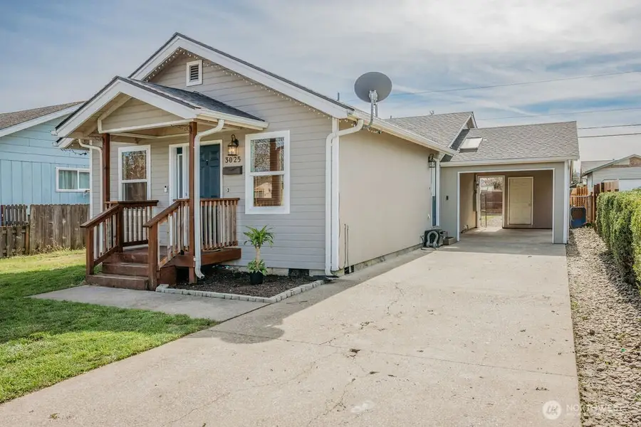 3025 Florida Street, Longview, WA 98632 - #2