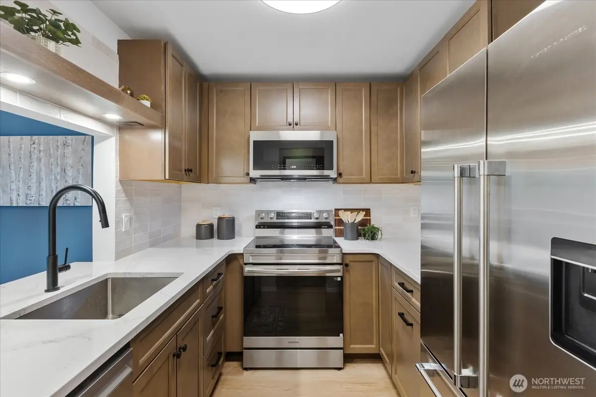 21615 80th Avenue W #215, Edmonds, WA 98026 - #1