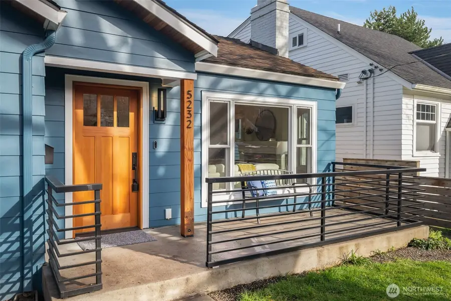 5232 38th Avenue Ne, Seattle, WA 98105 - #3