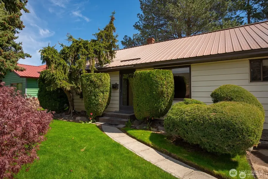 1134 SW C Street, Ephrata, WA 98823 - #3