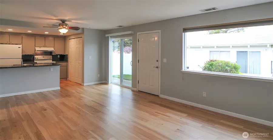 100 Simon Street #17, East Wenatchee, WA 98802 - #3