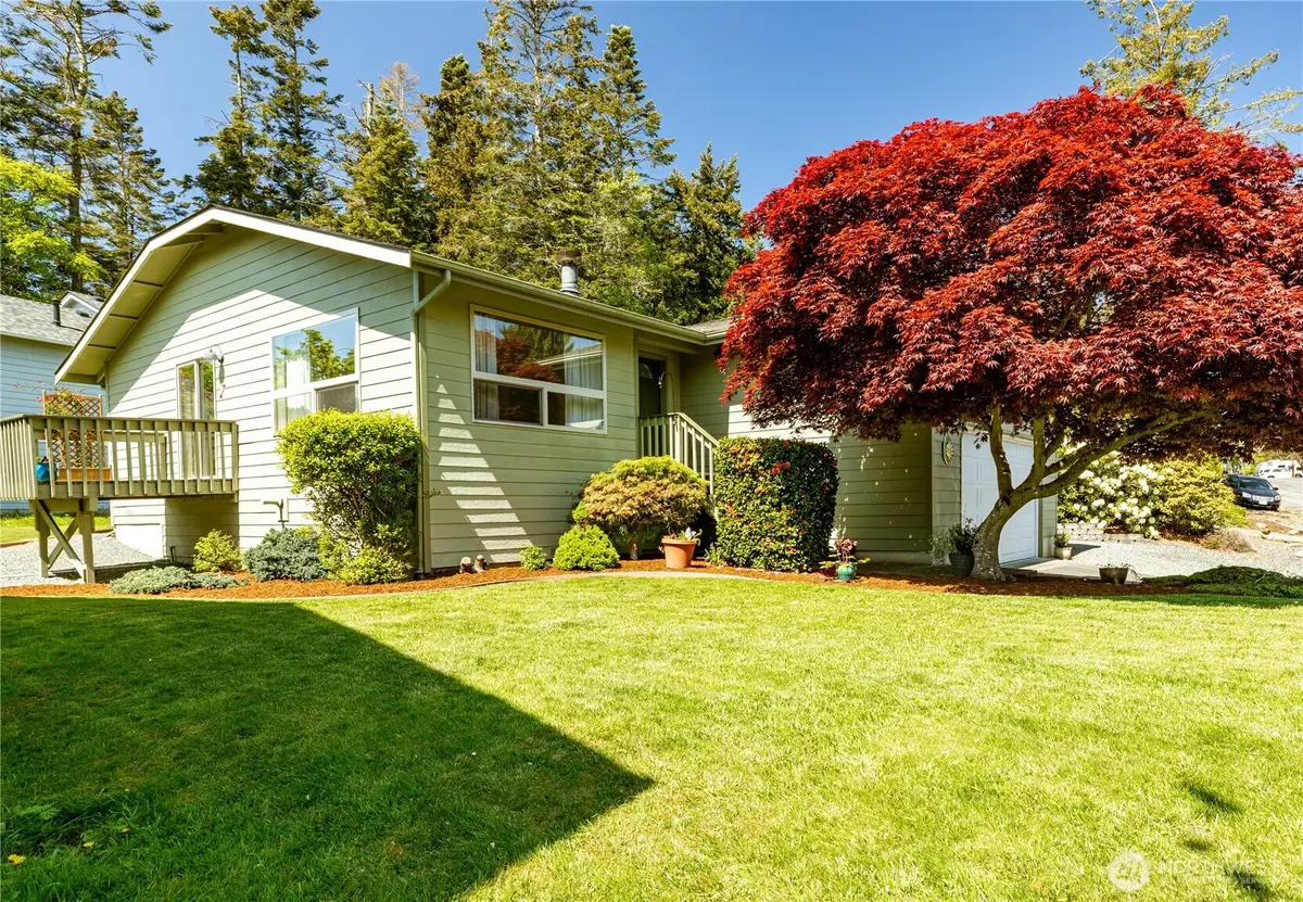 4114 Kingsway, Anacortes, WA 98221 - #1