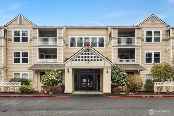 4133 224th Lane Se #213, Issaquah, WA 98029