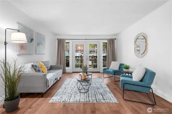 236 S 152nd Street #A105, Burien, WA 98148