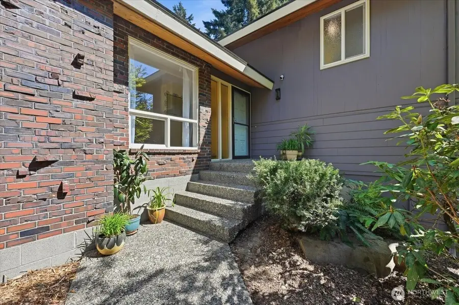 3754 NE 194th Street, Lake Forest Park, WA 98155 - #2