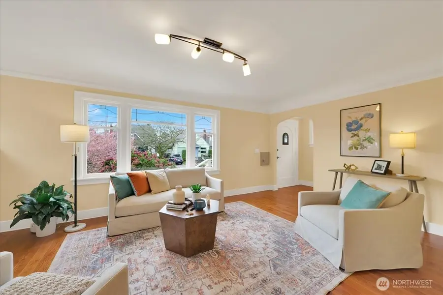 339 NW 77th Street, Seattle, WA 98117 - #3