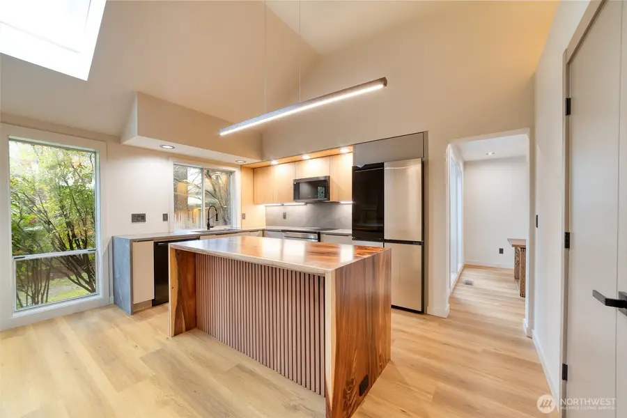 10012 SE 247th Place, Kent, WA 98030 - #2