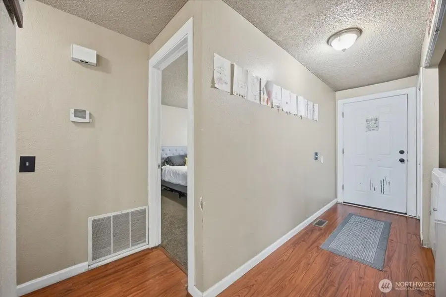 3506 W 1st Ave, Kennewick, WA 99336 - #2