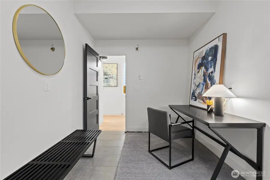 2562 30th Avenue W, Seattle, WA 98199 - #3