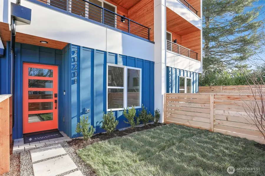 9020 13th Avenue Nw #B, Seattle, WA 98117 - #2