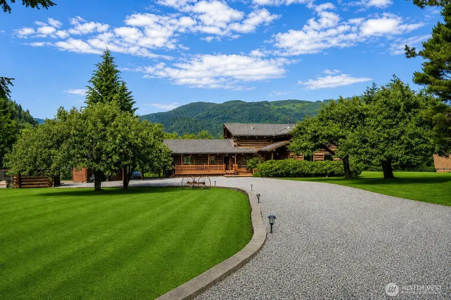 3130 S Bay Vista Drive, Sedro Woolley, WA 98284 - #2