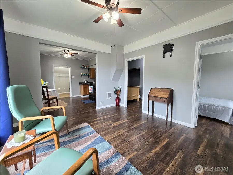 1407 Laurel Street, Hoquiam, WA 98550 - #2