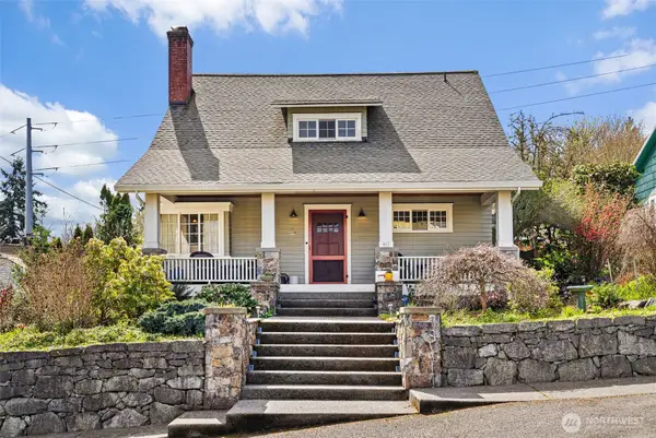 813 Midway Avenue Nw, Olympia, WA 98502