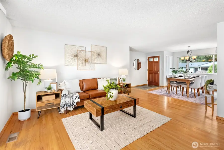 10124 241st Place Sw, Edmonds, WA 98020 - #3