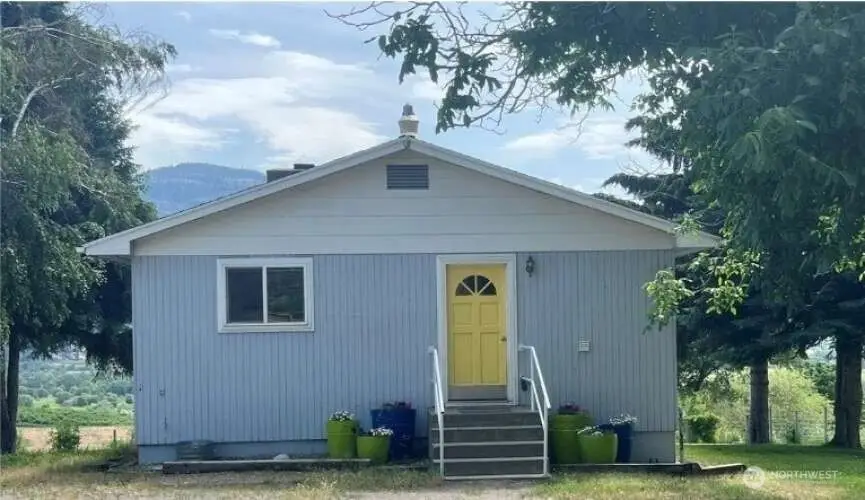 81 Golden Road #B, Oroville, WA 98844 - #3