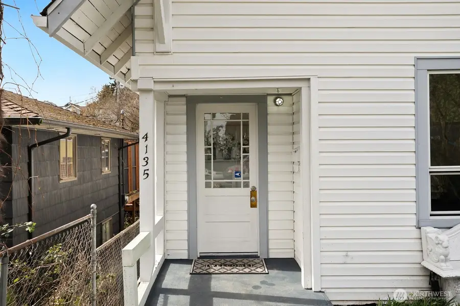 4135 36th Ave Sw, Seattle, WA 98126 - #3