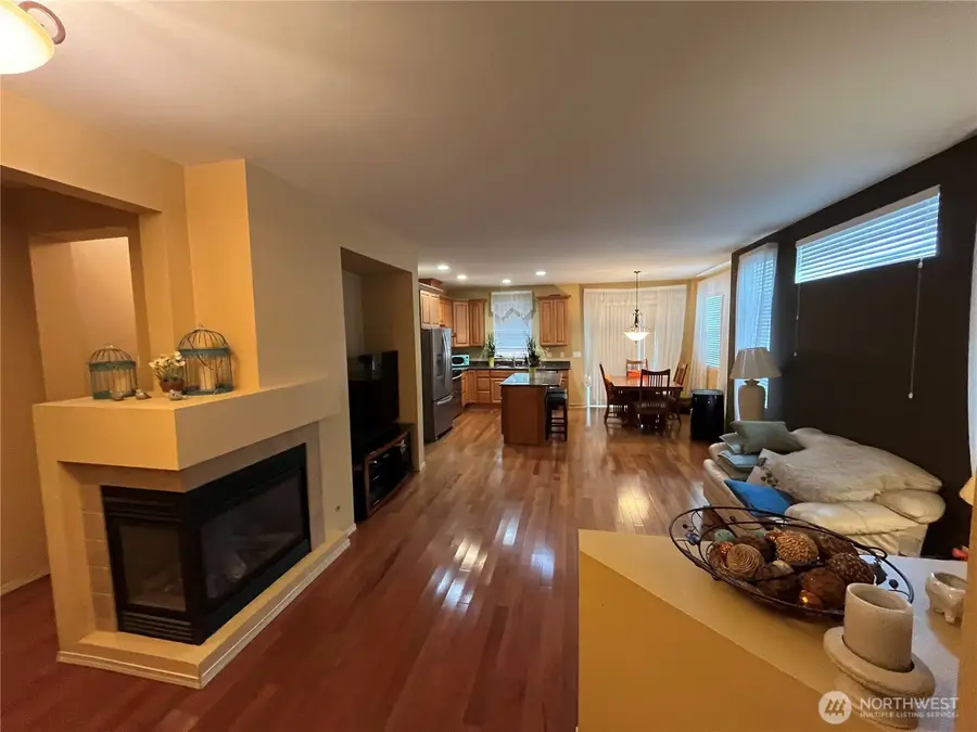 13702 231st Lane Ne, Redmond, WA 98053 - #2