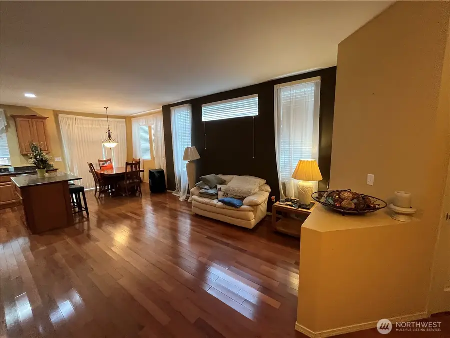 13702 231st Lane Ne, Redmond, WA 98053 - #3