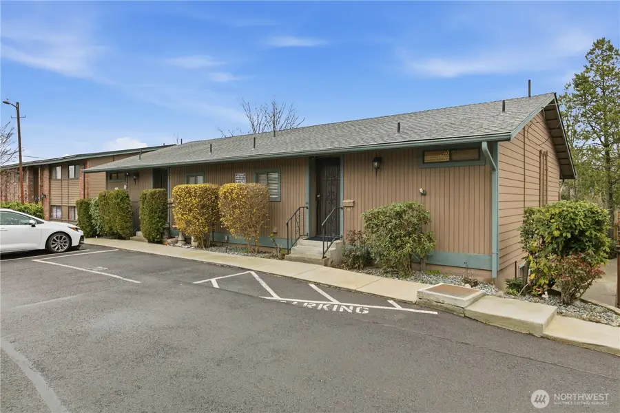 13704 37th Avenue S #59, Tukwila, WA 98168 - #2