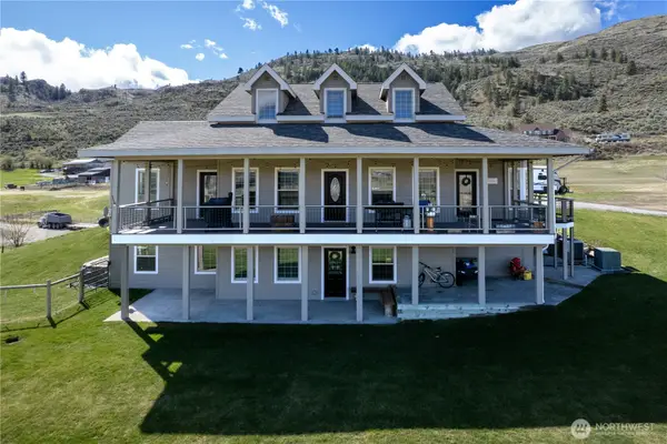 31 Rooster Flats, Oroville, WA 98844