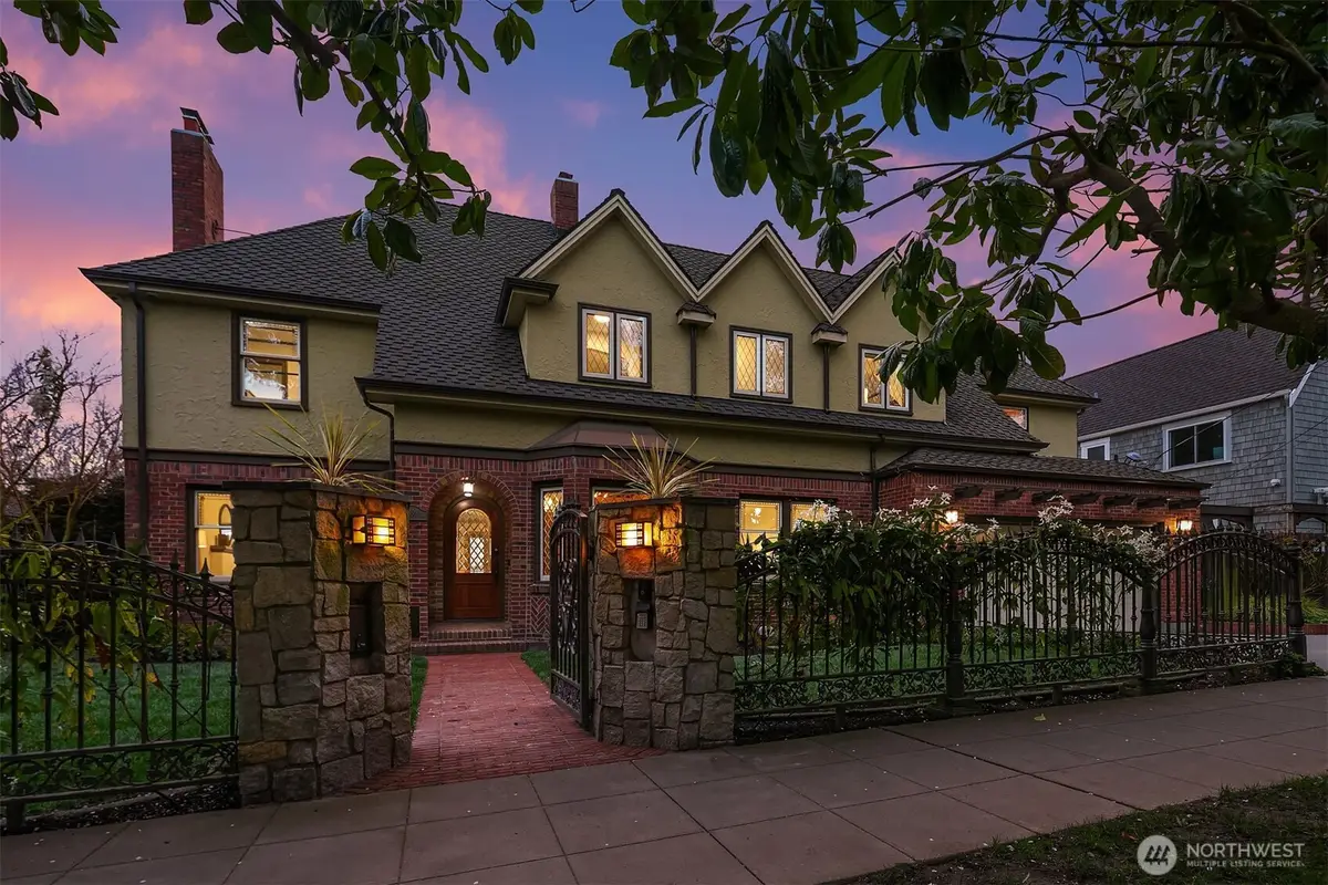 2409 29th Avenue W, Seattle, WA 98199 - #1