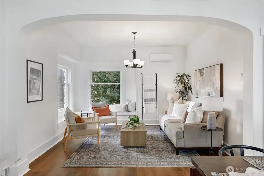 7043 24th Avenue Nw, Seattle, WA 98117 - #3