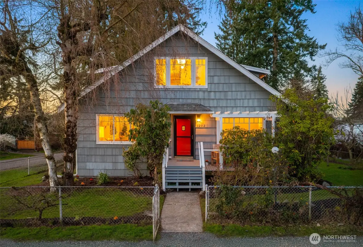 1202 NE 97th Street, Seattle, WA 98115 - #1