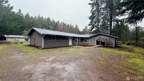 11 Webb Road Sw, Lakebay, WA 98349