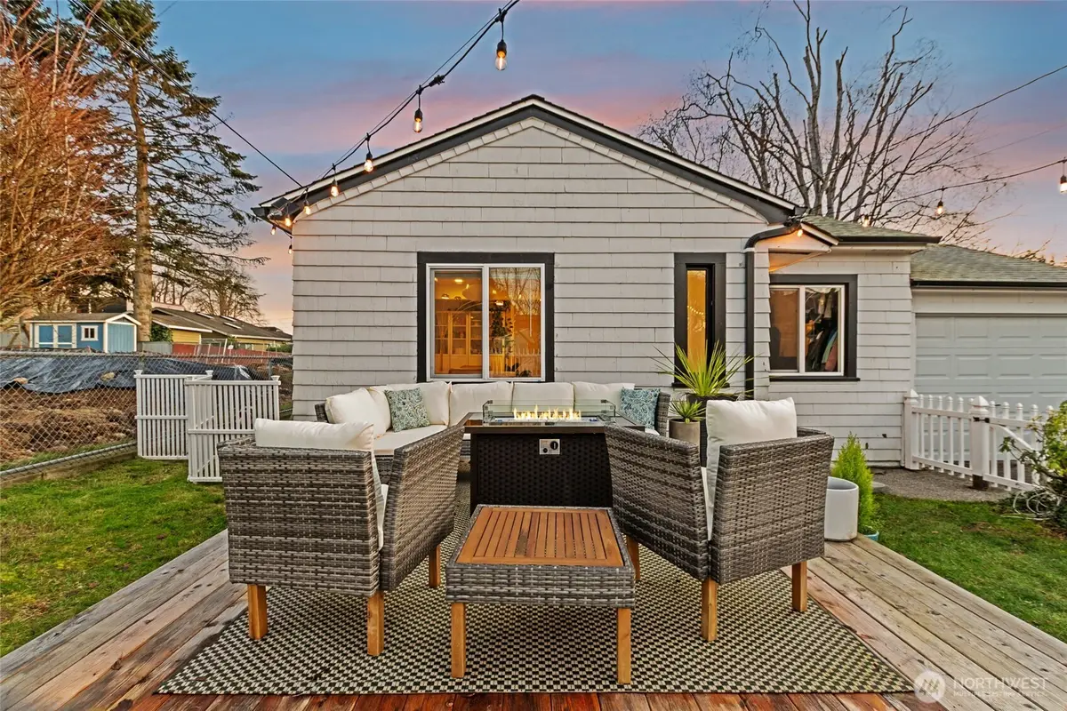 721 N 88th Street #A, Seattle, WA 98103 - #1