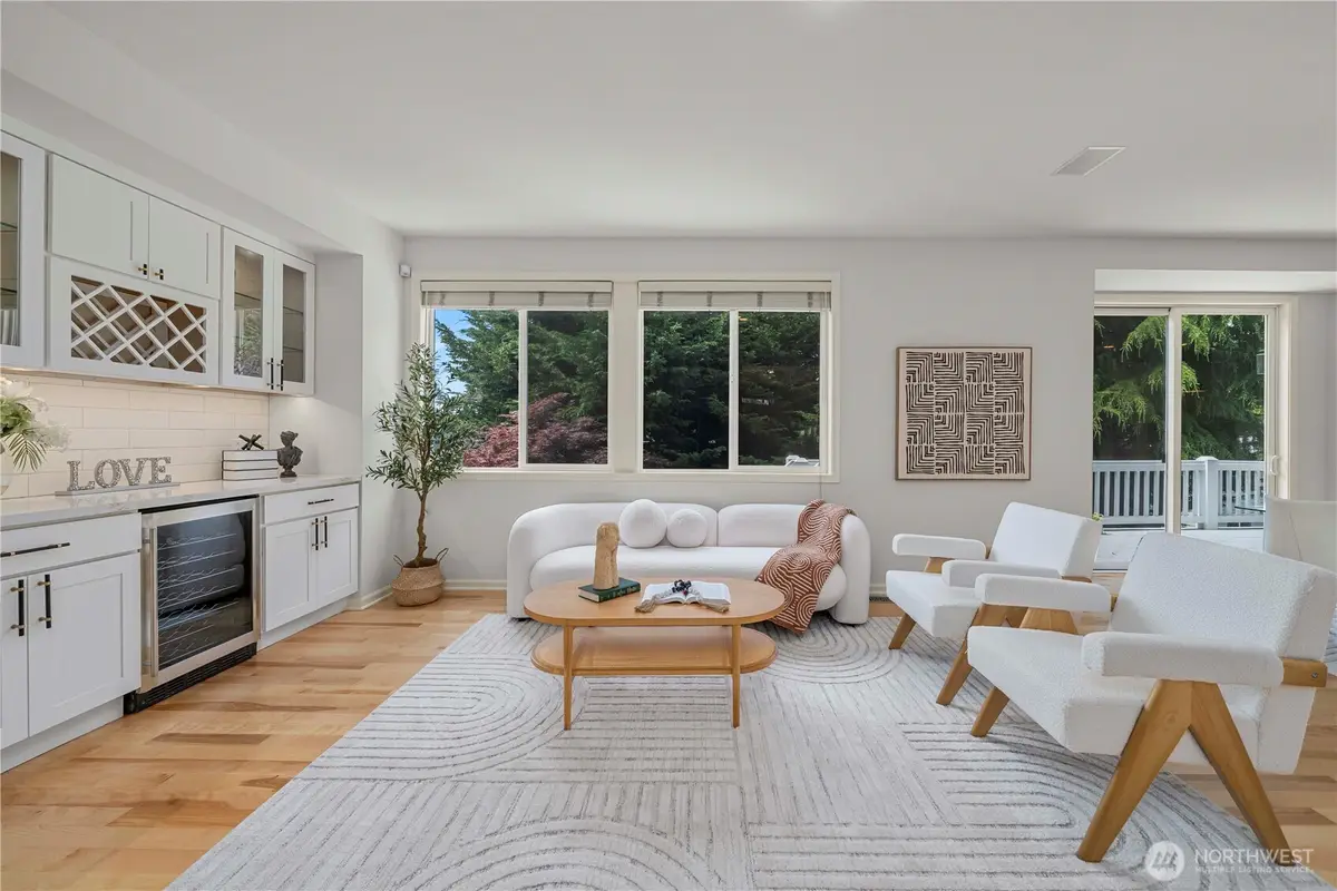 11433 80th Avenue Ne, Kirkland, WA 98034 - #1