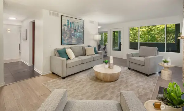 17417 Ashworth Avenue N #203, Shoreline, WA 98133