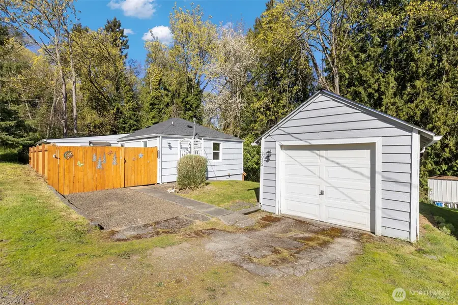 2022 NE Jensen Avenue, Bremerton, WA 98310 - #2