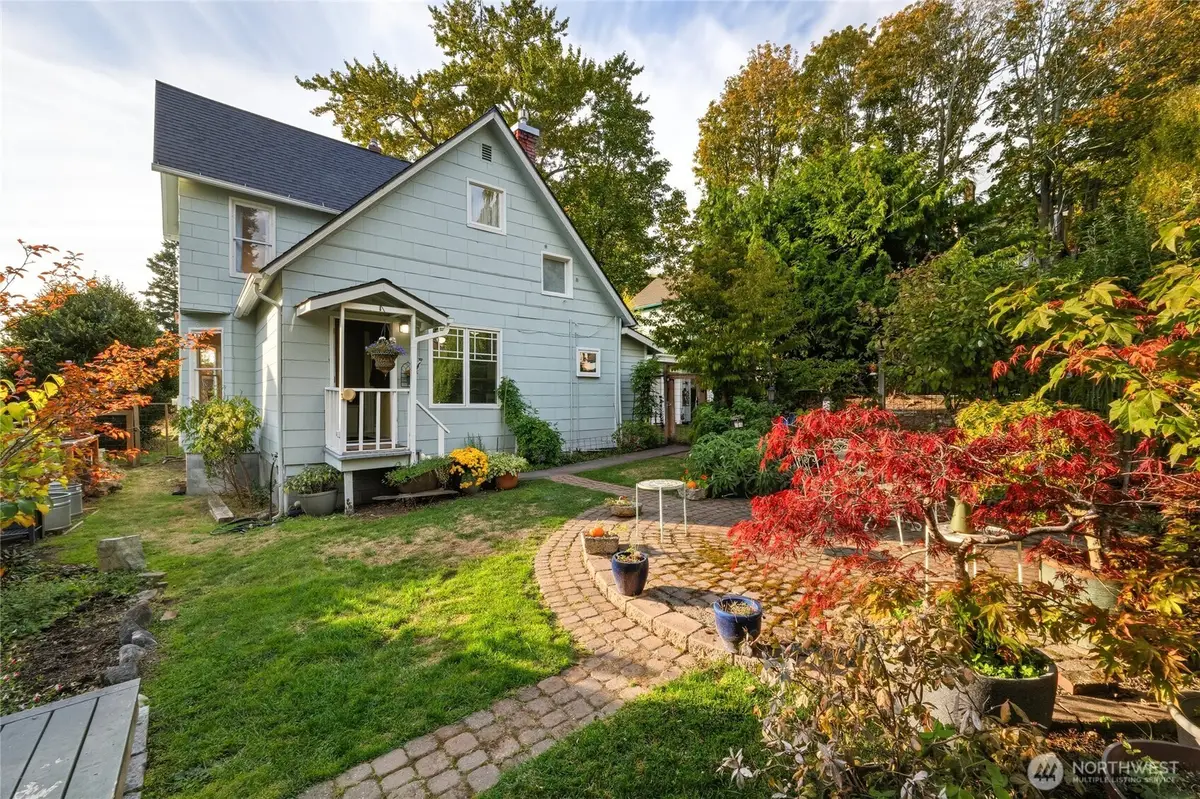 1131 16th Street, Bellingham, WA 98225 - #1