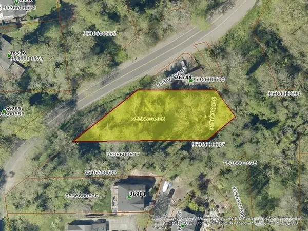 950 Woodmont Beach Road S, Des Moines, WA 98198