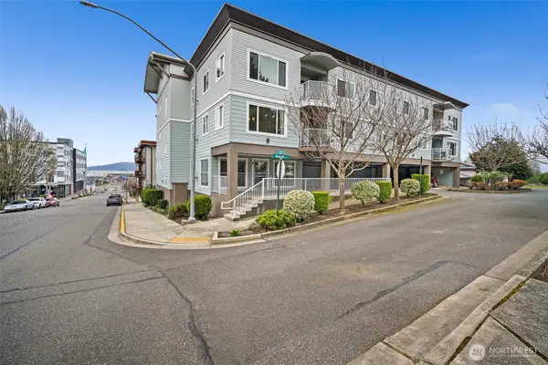 1011 Bancroft Street #204, Bellingham, WA 98225