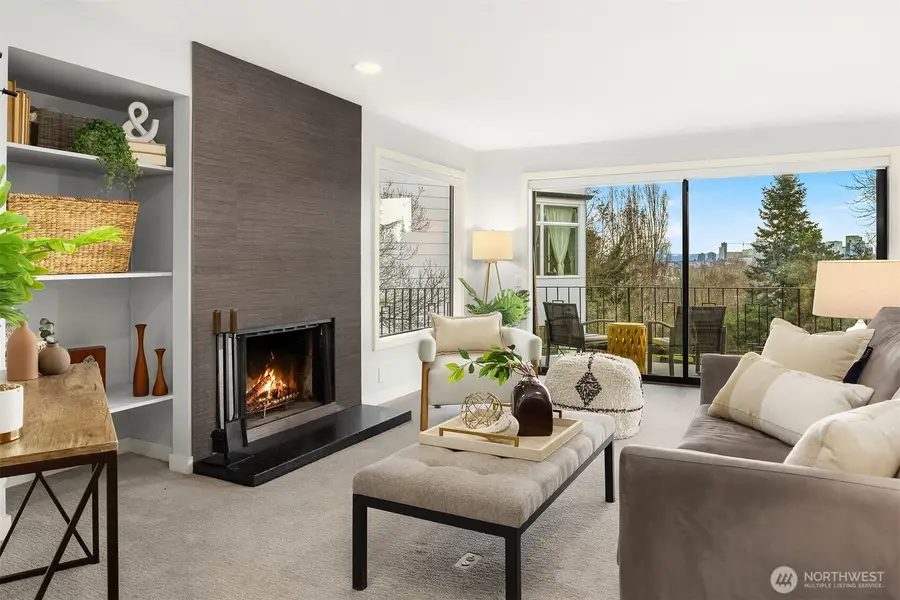 507 Howe Street #A, Seattle, WA 98109 - #2