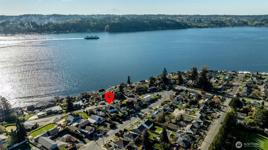 1137 Jacobsen Boulevard, Bremerton, WA 98310 - #3