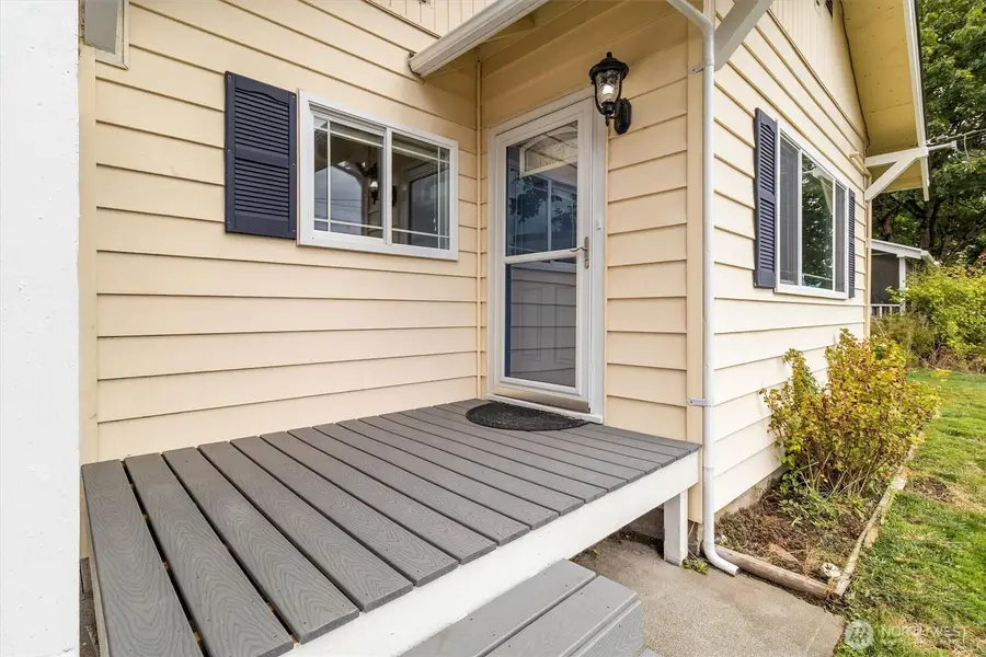 310 Second Street, Sumas, WA 98295 - #3