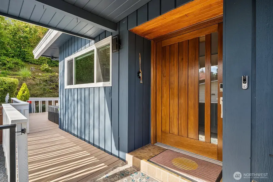 16623 Sylvester Road Sw, Burien, WA 98166 - #2