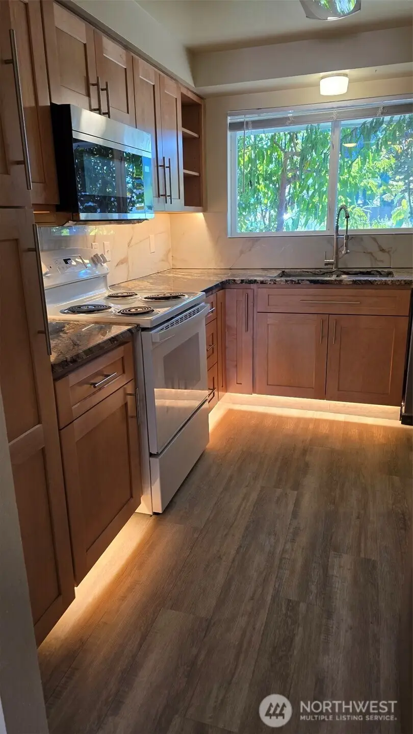 17820 Smokey Point Boulevard, Arlington, WA 98223 - #3