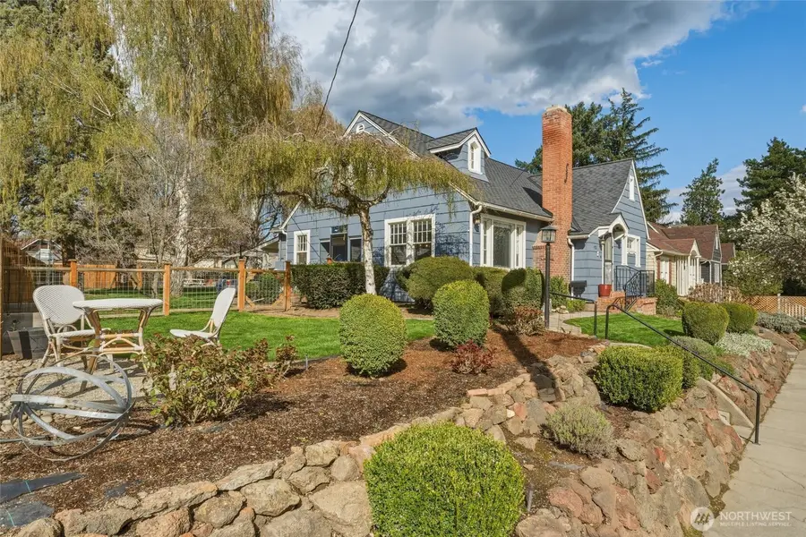 921 University Street, Walla Walla, WA 99362 - #2