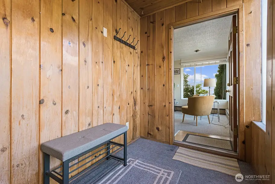 7818 Stroud Avenue N, Seattle, WA 98103 - #3