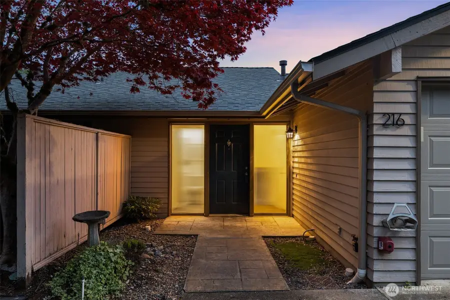 216 167th Place Ne, Bellevue, WA 98008 - #3