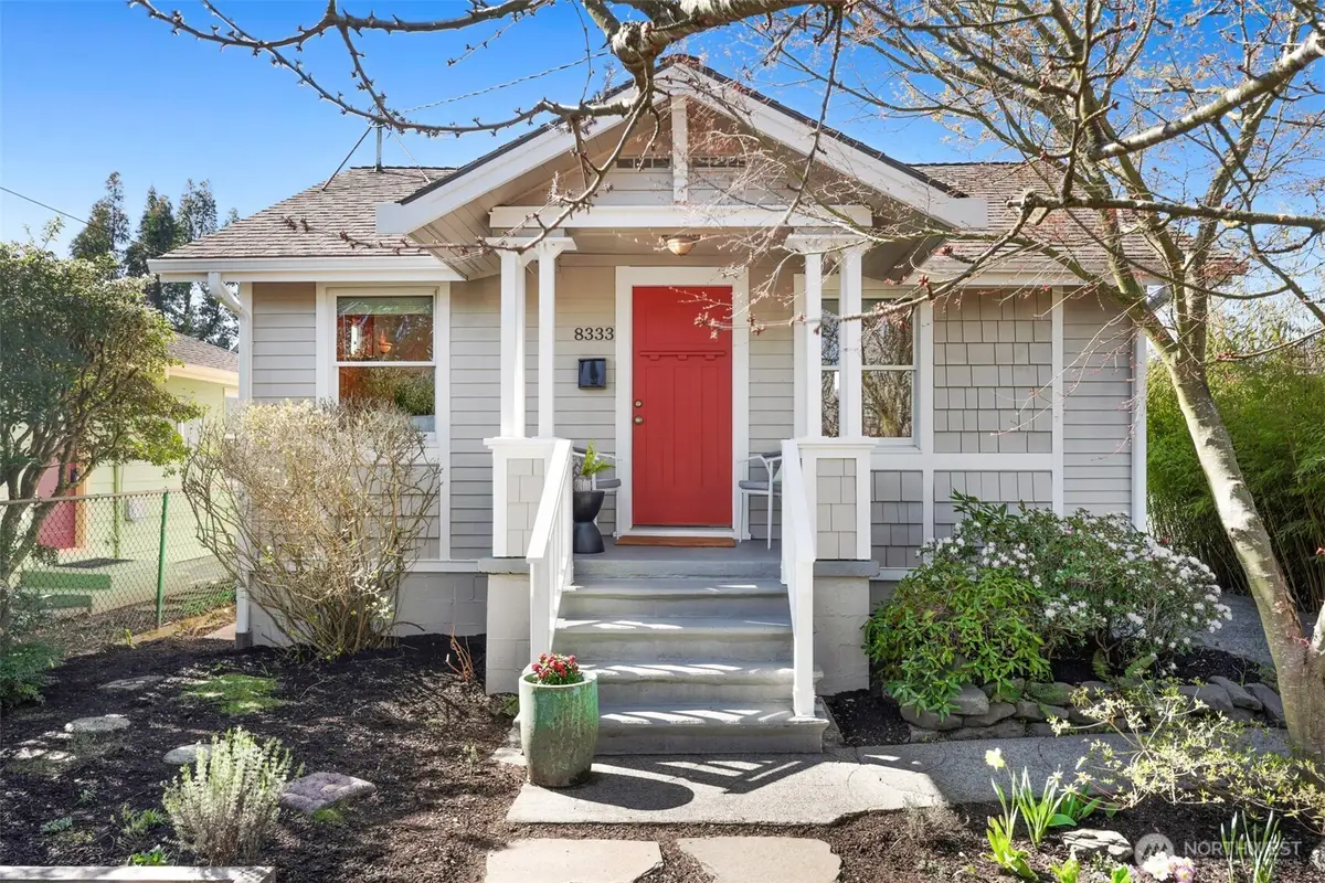 8333 27th Avenue Nw, Seattle, WA 98117 - #1