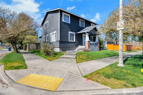 864 S Fife Street, Tacoma, WA 98405