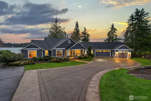 4827 Bayshore Lane Nw, Olympia, WA 98502