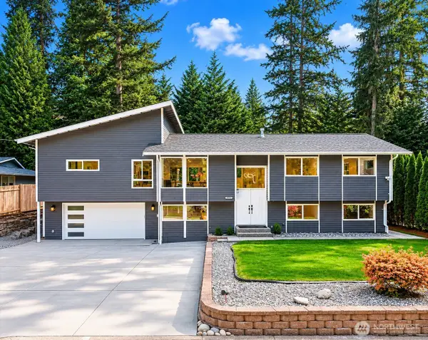 9014 171st Avenue Ne, Redmond, WA 98052